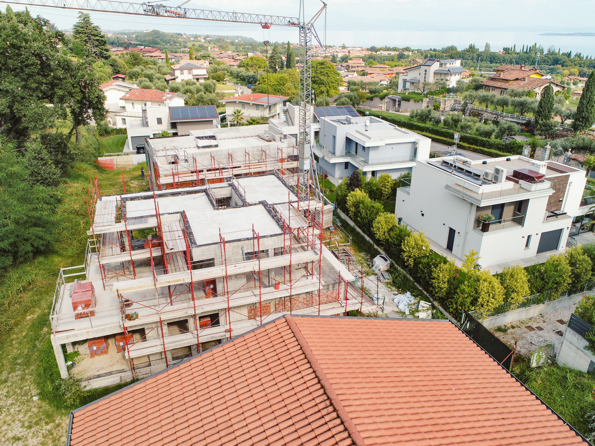 Villa di Prestigio sul Lago di Garda 4 Villa di Prestigio sul Lago di Garda 2 1